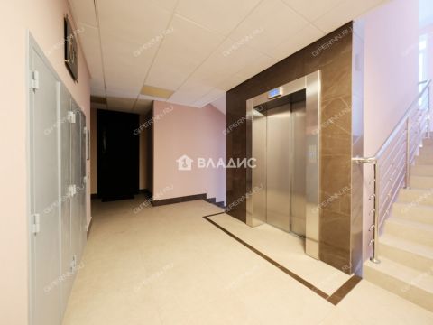 2-komnatnaya-ul-maksima-gorkogo-d-70 фото