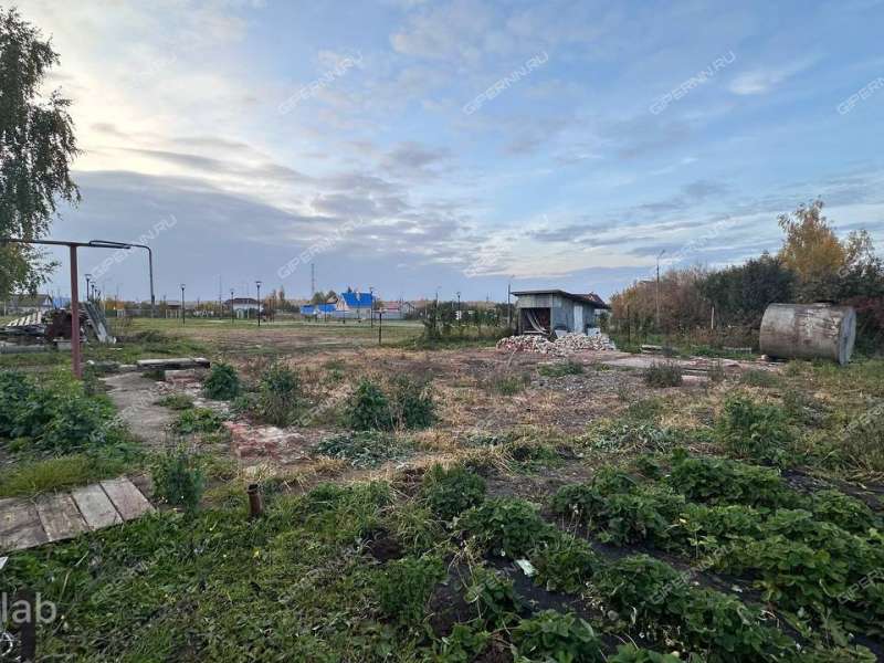 земельный участок 10,49 сотки село Безводное