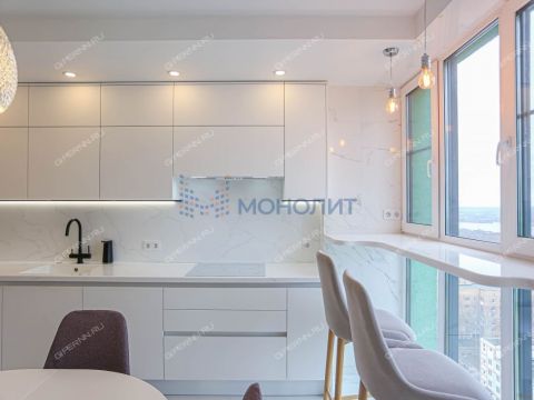 3-komnatnaya-ul-rodionova-d-192-k4 фото