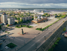 Новая площадь Ленина: арт-объекты, вагон-ресторан и озеленение
