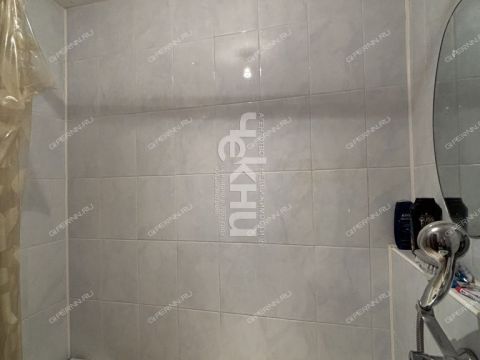 2-komnatnaya-ul-oktyabrskoy-revolyucii-d-37 фото