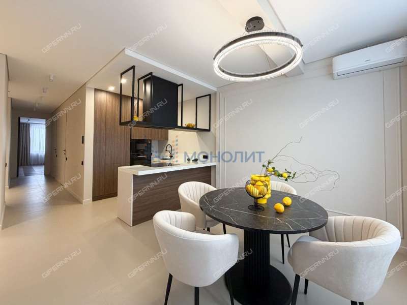 четырёхкомнатная квартира на Лысогорской улице дом 89 к3