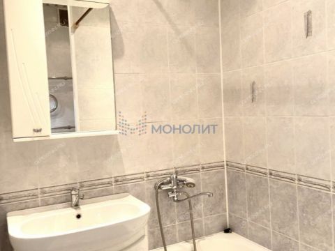 1-komnatnaya-b-r-zarechnyy-d-5 фото