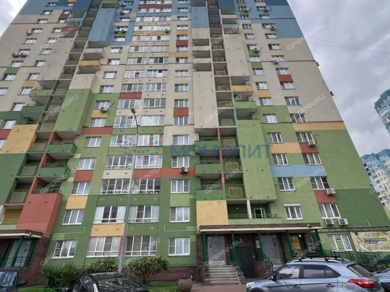 трёхкомнатная квартира на Волжской набережной дом 21