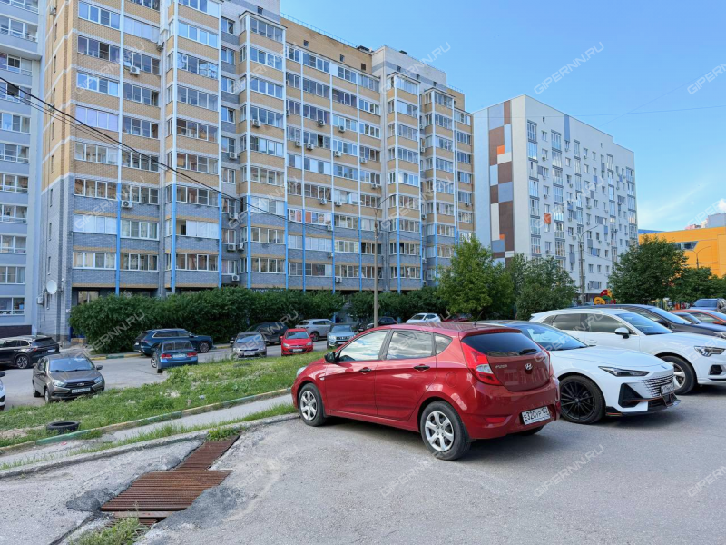 трёхкомнатная квартира на Деловой улице дом 22 к2
