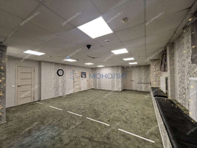 помещение под помещение свободного назначения, офис на Яблоневой улице