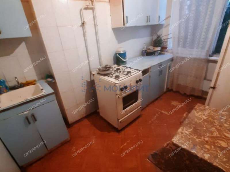 трёхкомнатная квартира на улице Маршала Малиновского дом 9