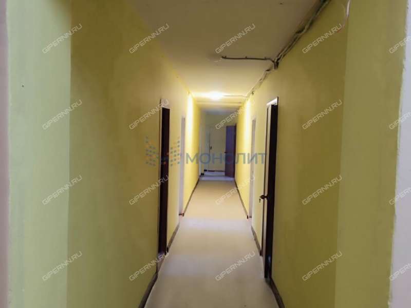 здание под офис, производственную площадь на Школьной улице село Смольки