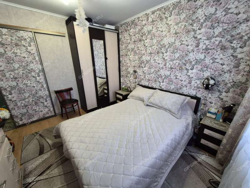 двухкомнатная квартира на Профсоюзной улице дом 12А город Кстово