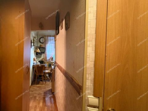 2-komnatnaya-ul-surikova-d-1 фото