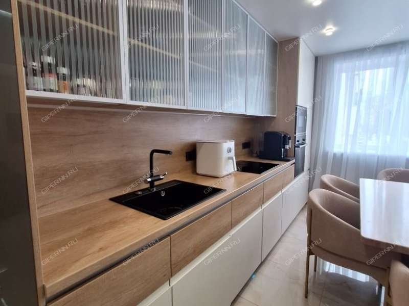 четырёхкомнатная квартира на проспекте Ленина дом 30 к5