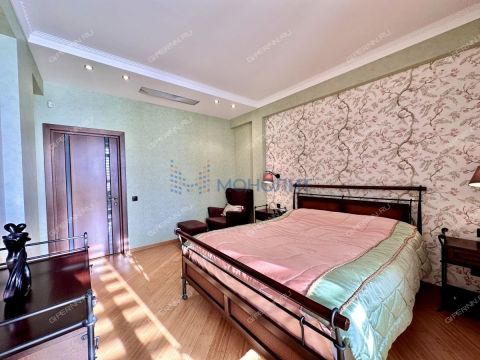 3-komnatnaya-ul-korolenko-d-19b фото