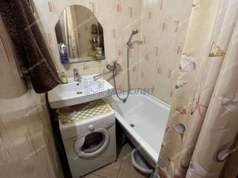 2-komnatnaya-prosp-busygina-d-20a фото