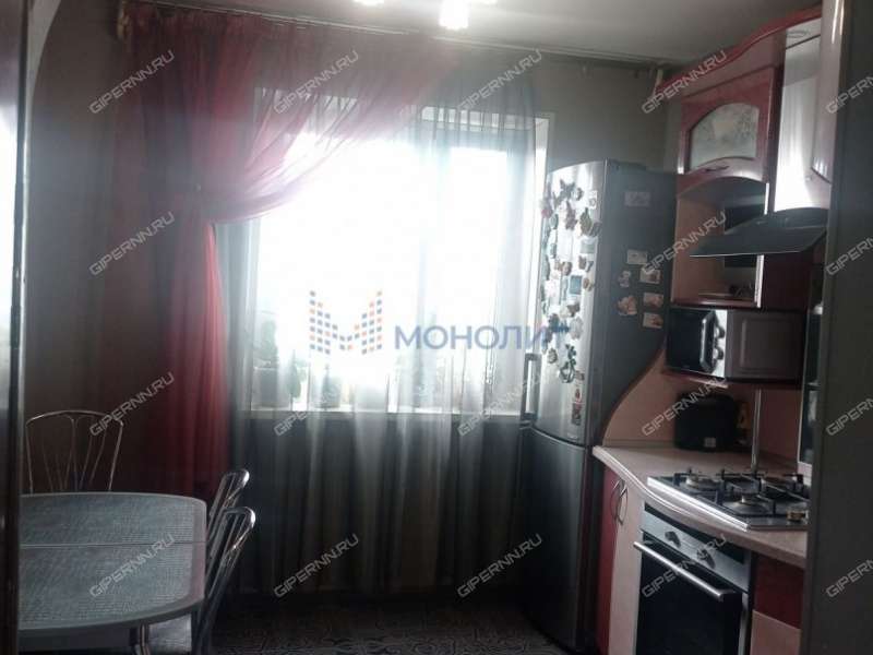 четырёхкомнатная квартира на Комсомольской площади дом 2 к1