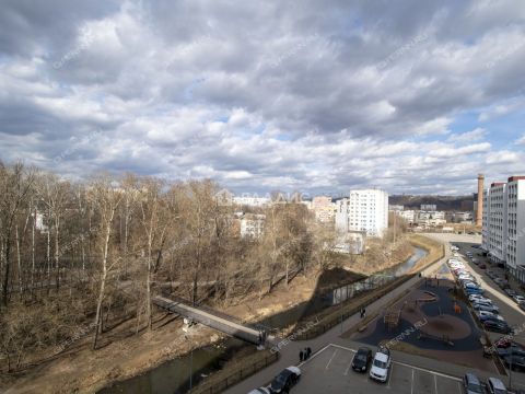 1-komnatnaya-ul-geroya-sovetskogo-soyuza-safronova-d-7-k1 фото