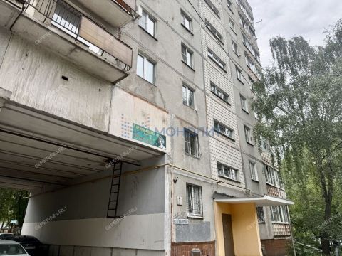 3-komnatnaya-ul-verhnepecherskaya-d-1 фото