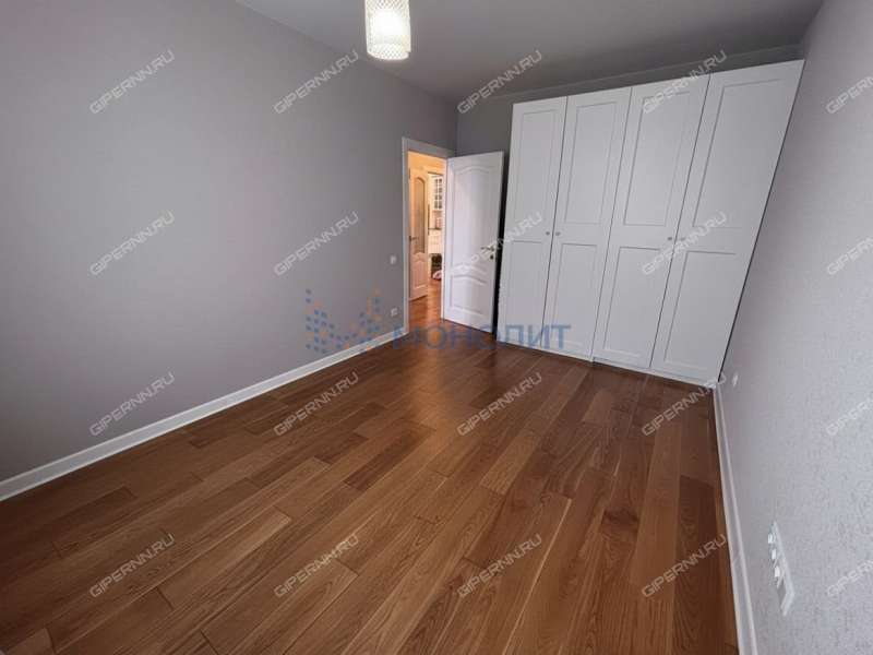 трёхкомнатная квартира на Республиканской улице дом 43 к2