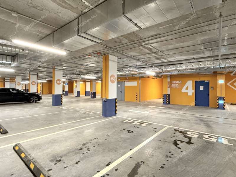 парковочное место на Большей Печёрской улице