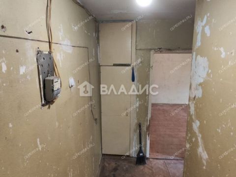1-komnatnaya-ul-petrovskogo-d-13a фото