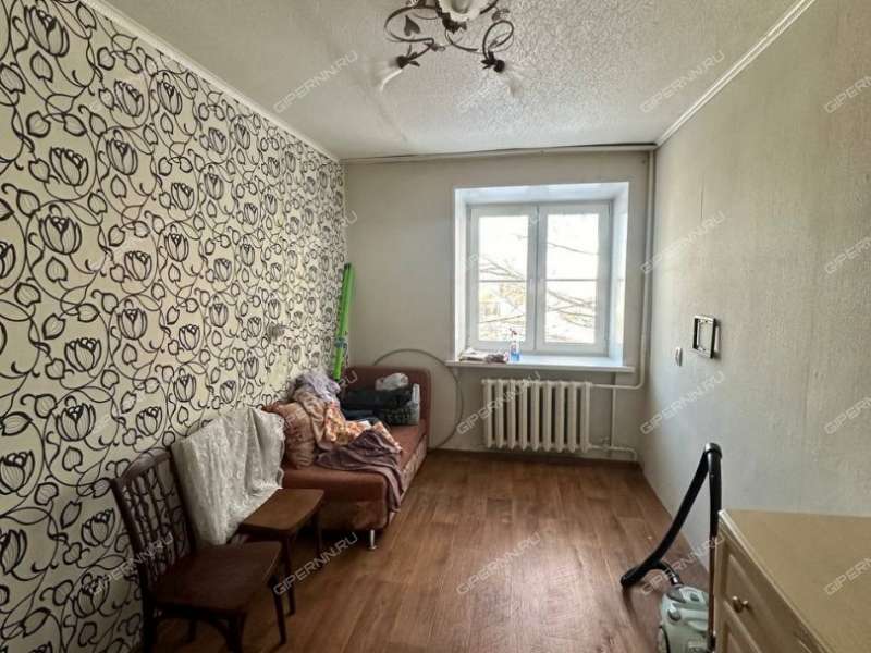 трёхкомнатная квартира на Республиканской улице дом 33 город Бор