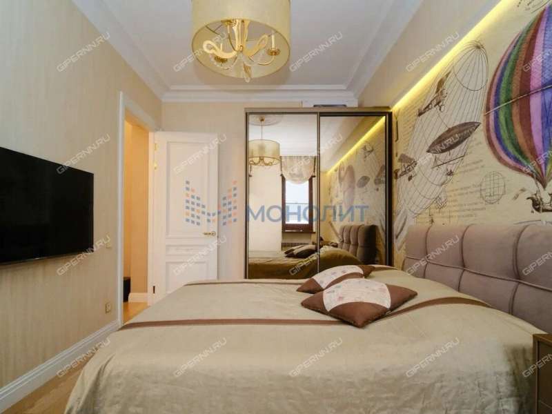 трёхкомнатная квартира на Большой Покровской улице дом 30а