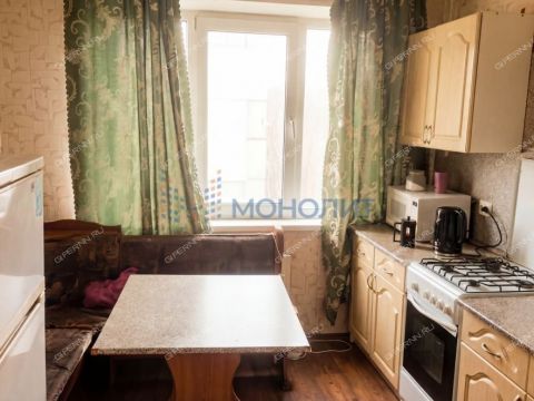 1-komnatnaya-ul-40-let-pobedy-d-1 фото