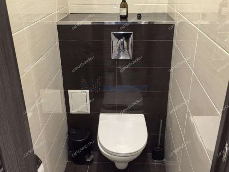 трёхкомнатная квартира на Волжской набережной дом 7