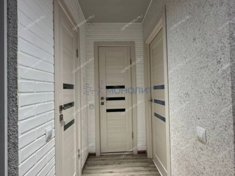 2-komnatnaya-ul-romantikov-d-6 фото