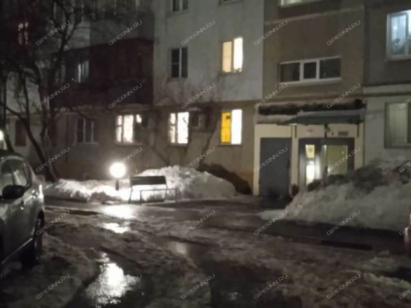 трёхкомнатная квартира на улице Сергея Есенина дом 35