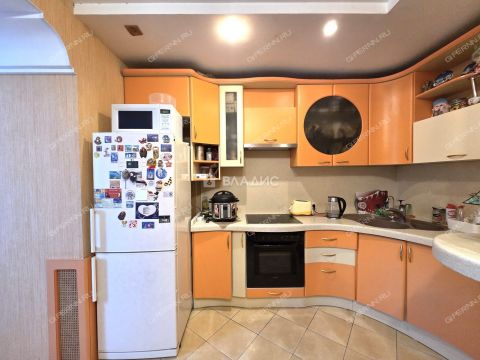 3-komnatnaya-ul-nizhne-pecherskaya-d-2 фото