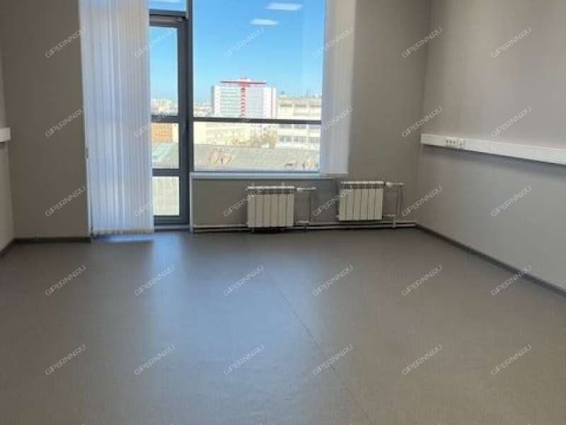 помещение под помещение свободного назначения на Комсомольской площади