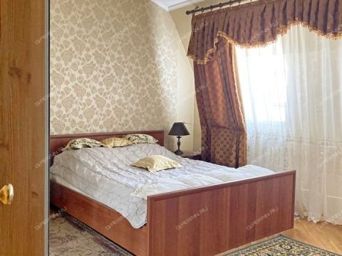 3-komnatnaya-ul-arzamasskaya-d-1 фото