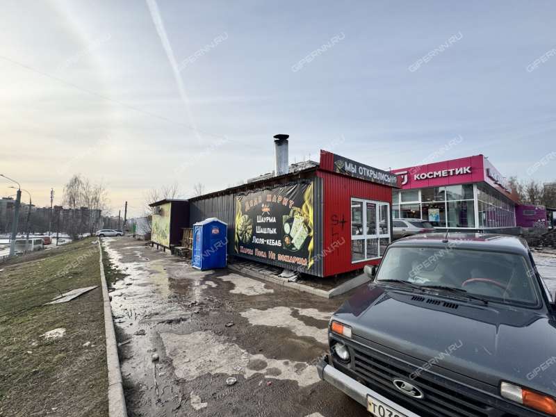 готовый бизнес шаурмичный или фруктовый ларек земля в аренде пролонгация каждый год аренда 25 т р  площадь 44 метра можно увеличить на 10 метров в Нижегородском районе Нижнего Новгорода