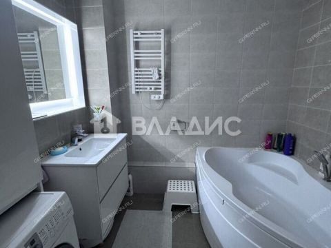 3-komnatnaya-ul-bogdanovicha-d-4-k1 фото