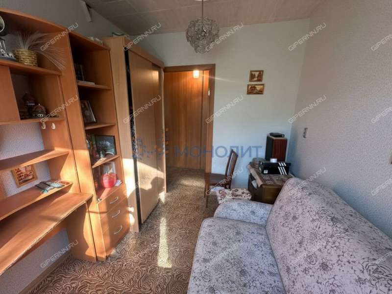 четырёхкомнатная квартира на Радужной улице дом 14