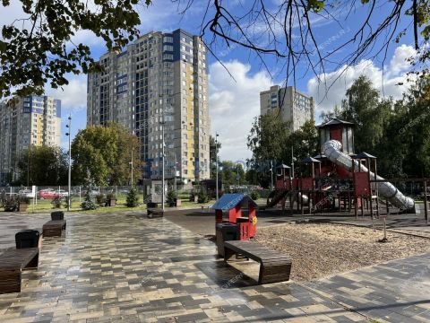 3-komnatnaya-prosp-molodezhnyy-d-33 фото