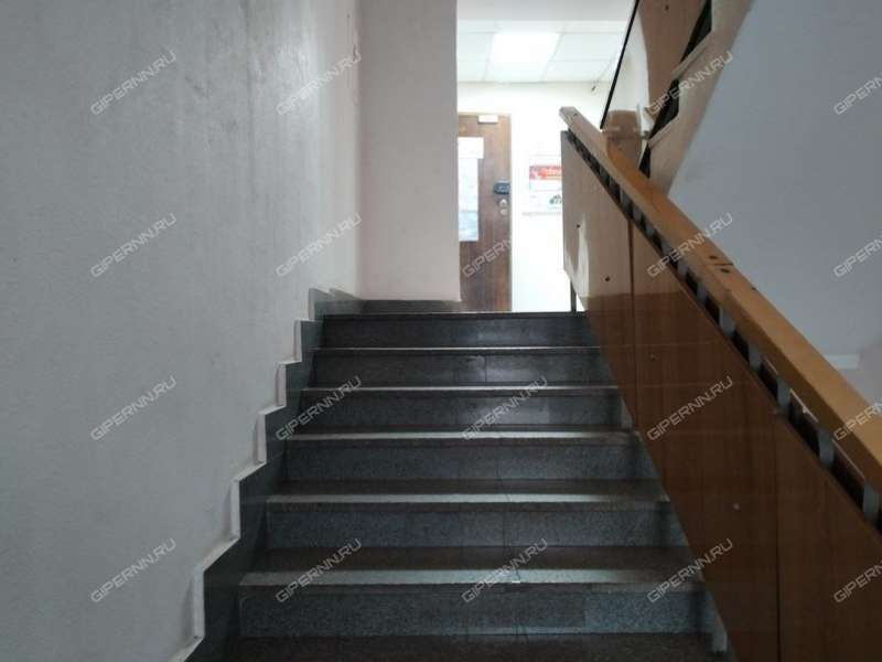 помещение под офис на площади Максима Горького