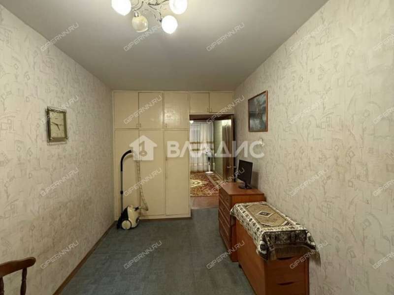 трёхкомнатная квартира на улице Культуры дом 8