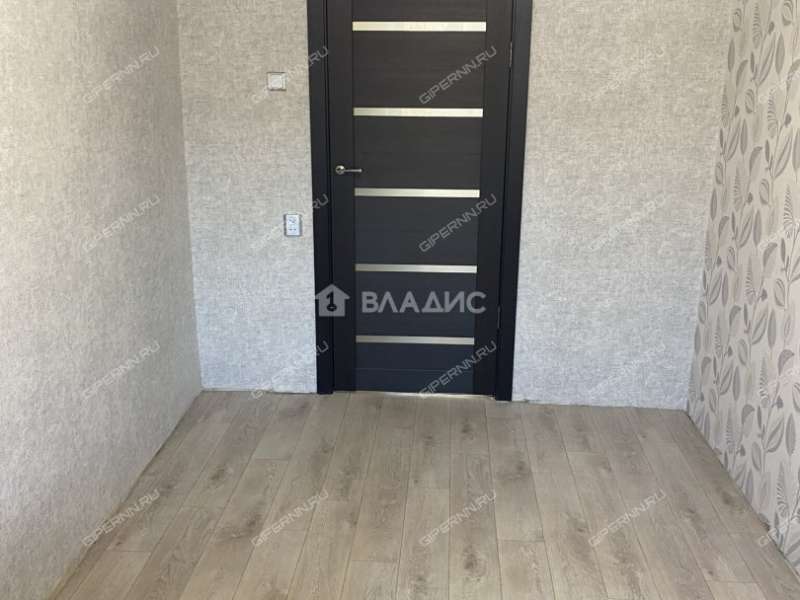 трёхкомнатная квартира на Московском шоссе дом 175