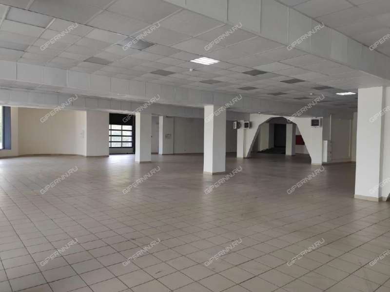 помещение под торговую площадь на Ошарская ул, д. 95