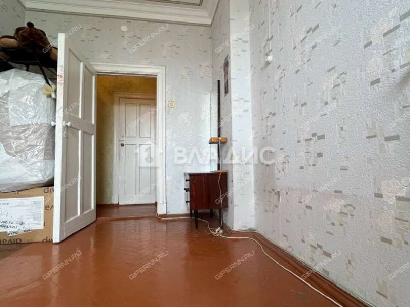 трёхкомнатная квартира на проспекте Октября дом 16