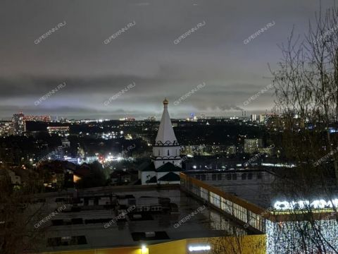 3-komnatnaya-ul-verhnepecherskaya-d-8 фото