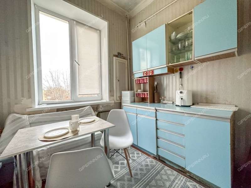 трёхкомнатная квартира на проспекте Октября дом 16