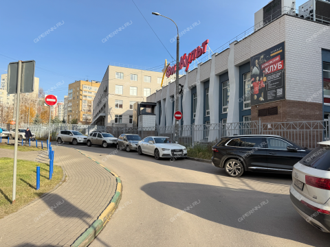 3-komnatnaya-ul-delovaya-d-22-k2 фото