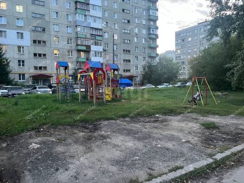 2-komnatnaya-ul-generala-zimina-d-24 фото