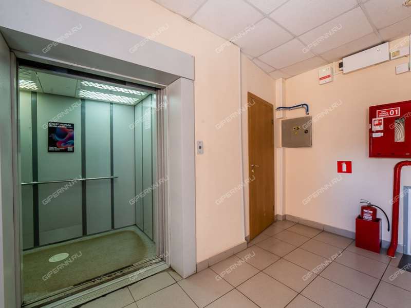 здание под офис на улице Ванеева