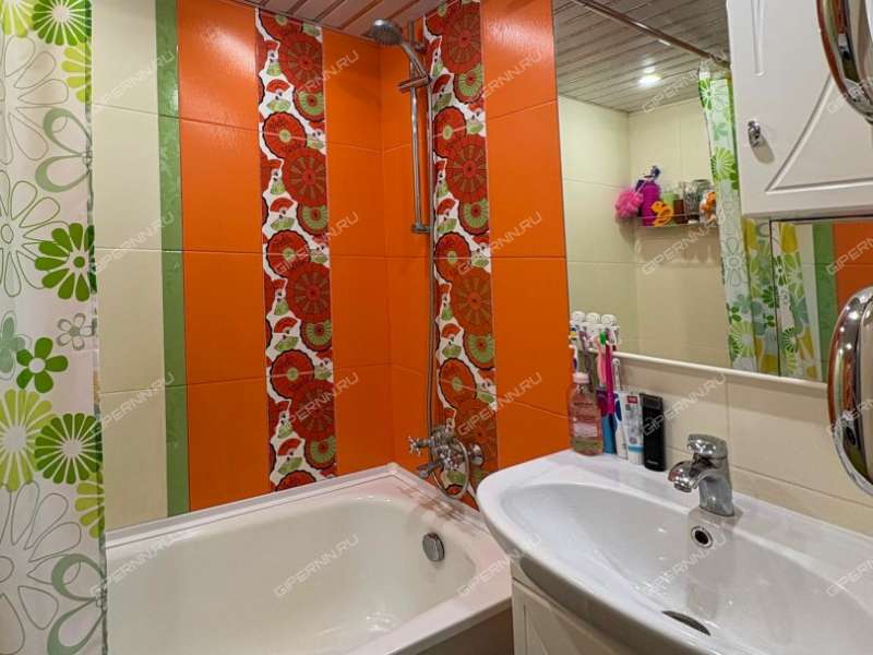 двухкомнатная квартира на улице Адмирала Макарова дом 12