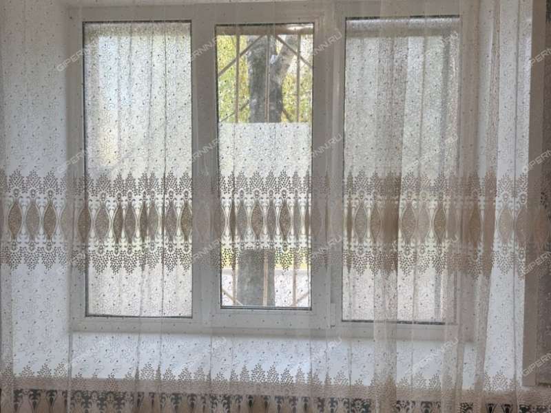 комната в доме 33 к2 на Дворовой улице