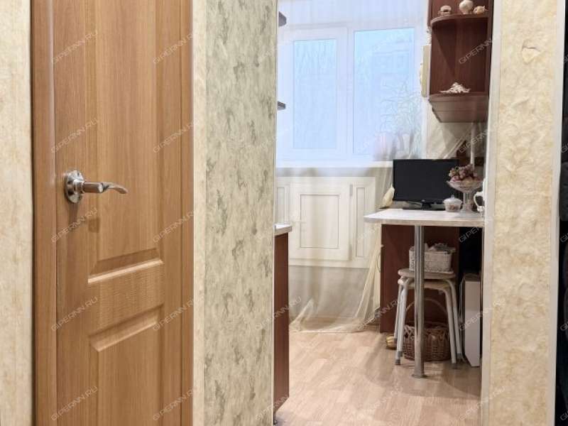 однокомнатная квартира на улице Бурденко дом 14а