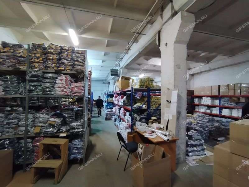 помещение под склад на Деловая ул, д. 7